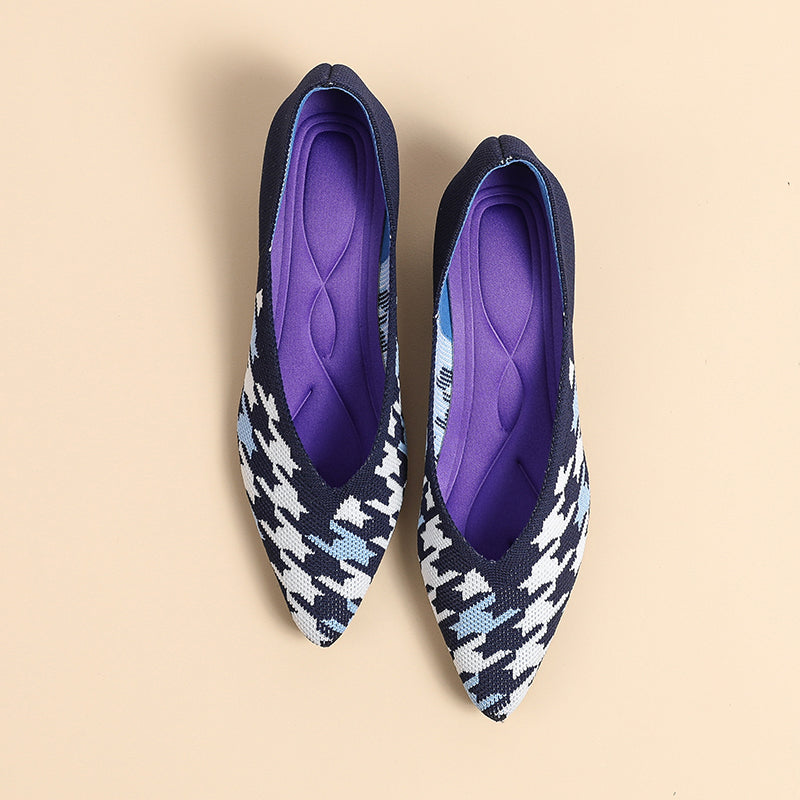 Pointed knit soft sole flat shoes