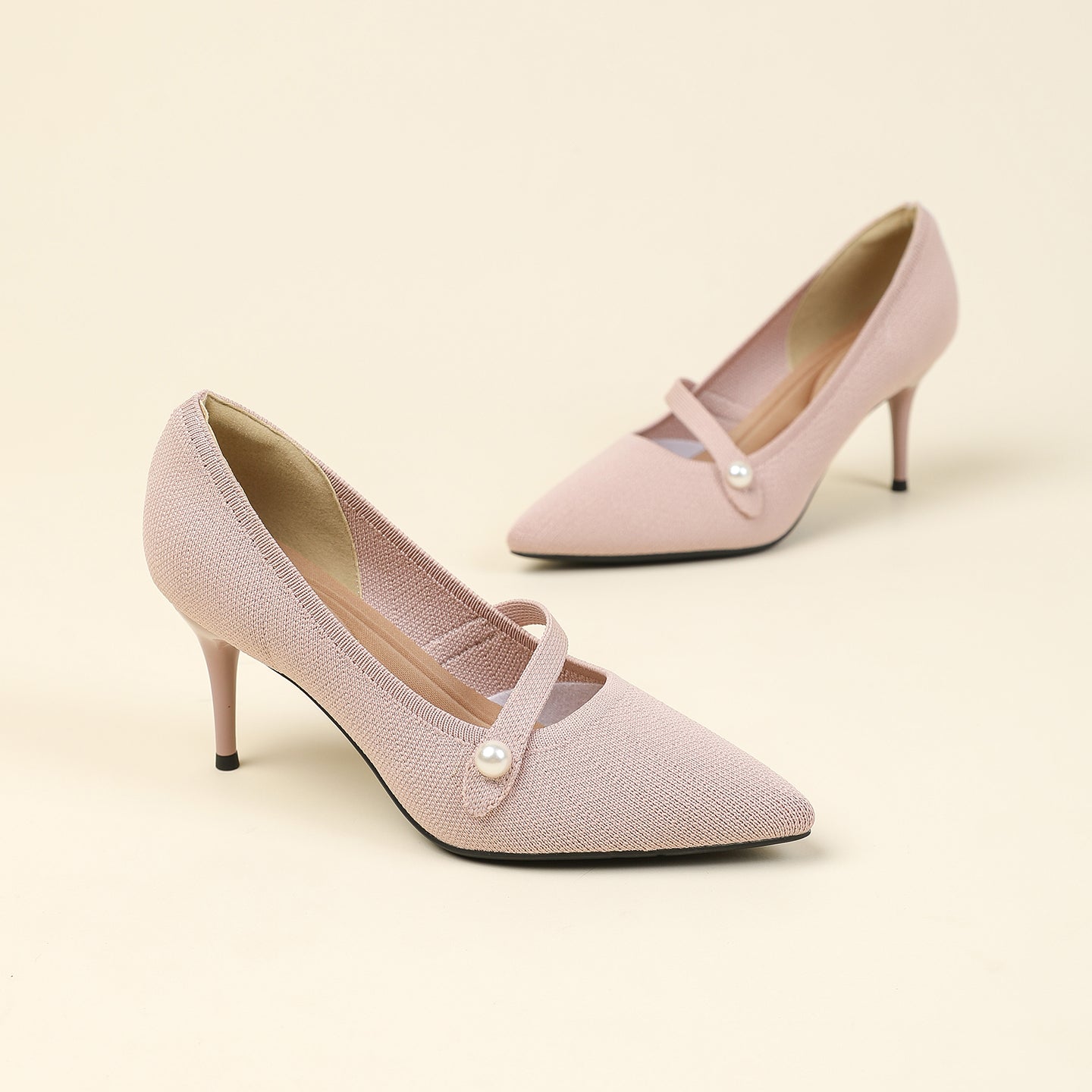 尖頭リボン付き斜めストラップパンプス 7cmヒール