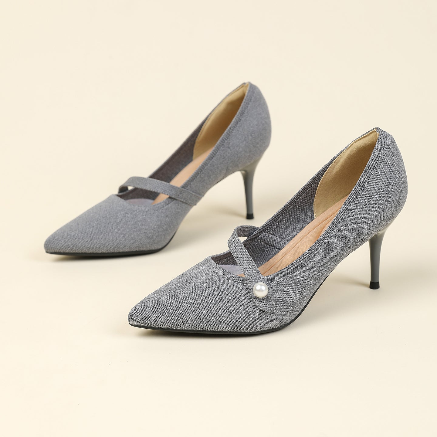 尖頭リボン付き斜めストラップパンプス 7cmヒール