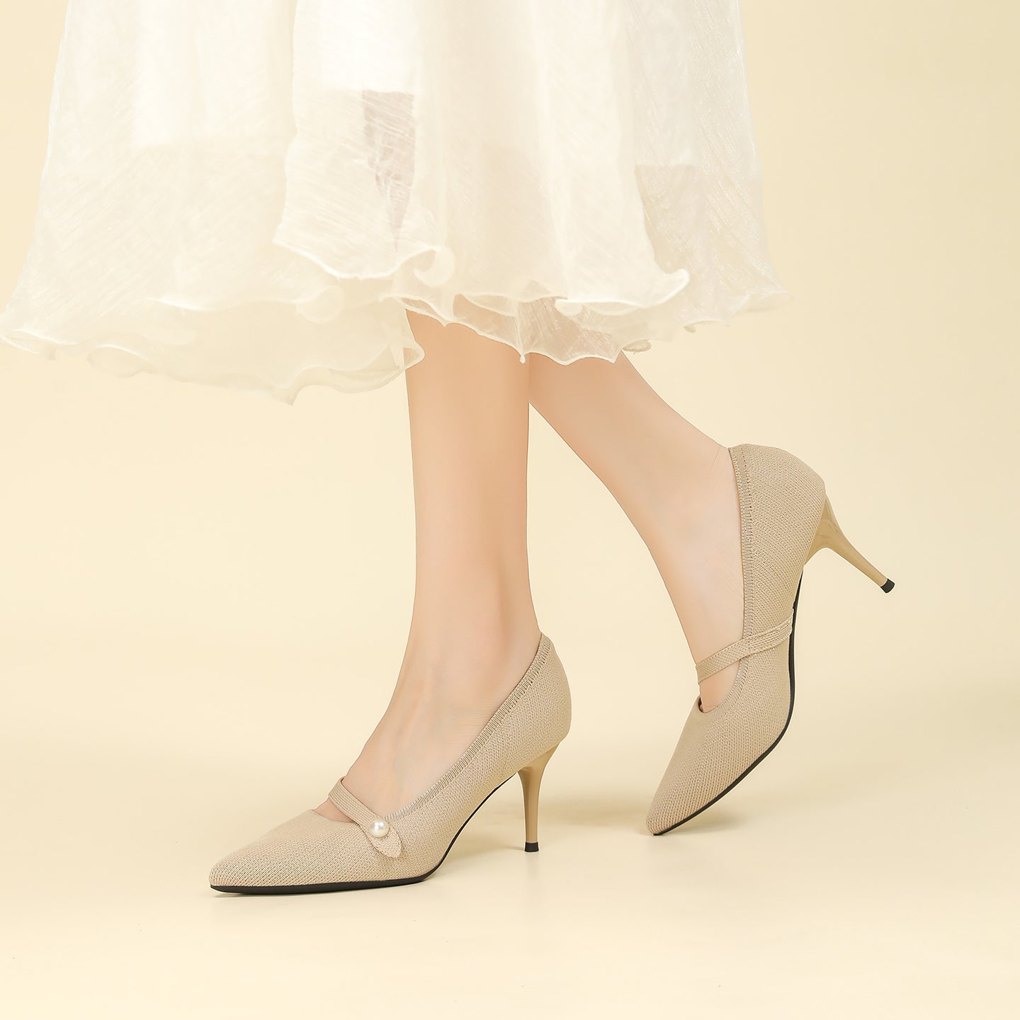 尖頭リボン付き斜めストラップパンプス 7cmヒール