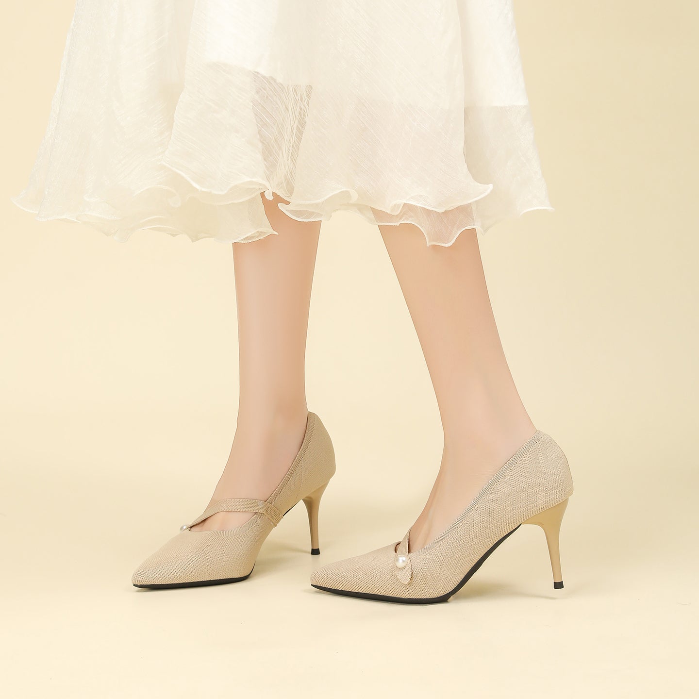 尖頭リボン付き斜めストラップパンプス 7cmヒール