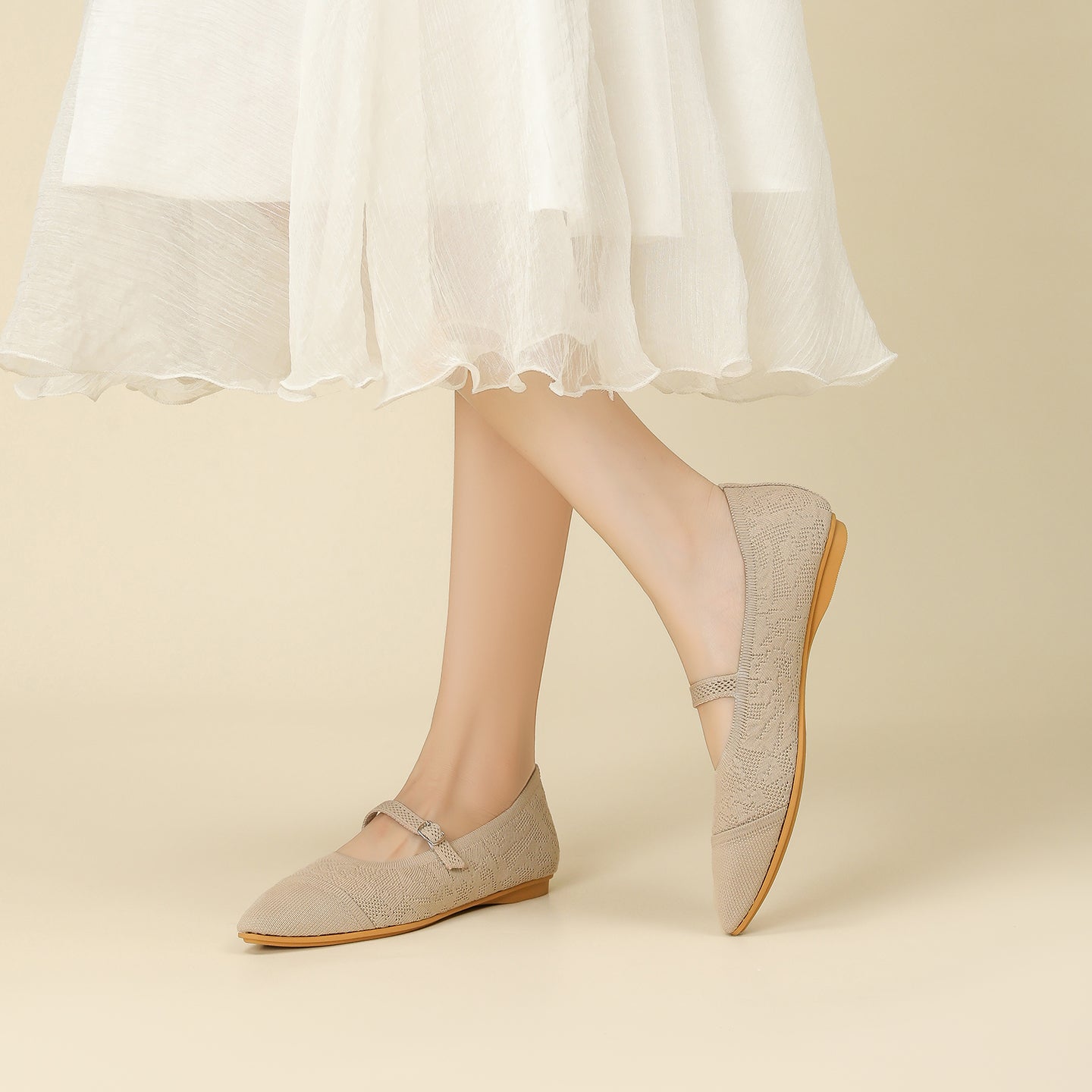 レトロニットフラットパンプス 尖頭浅口ワンストラップ