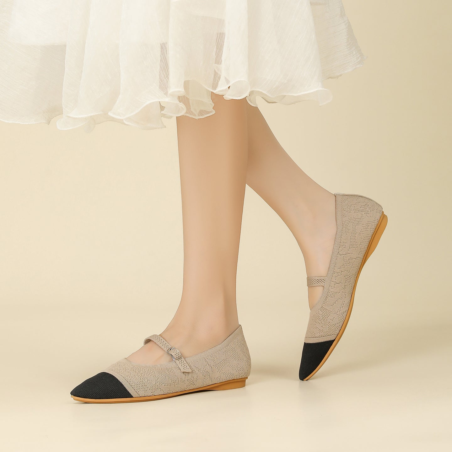 レトロニットフラットパンプス 尖頭浅口ワンストラップ