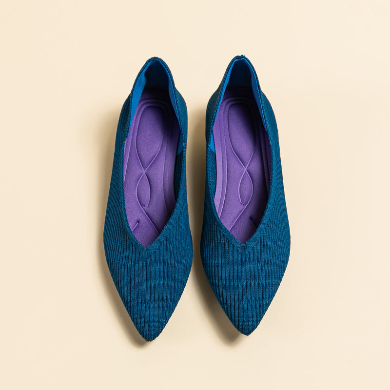 Pointed knit soft sole flat shoes