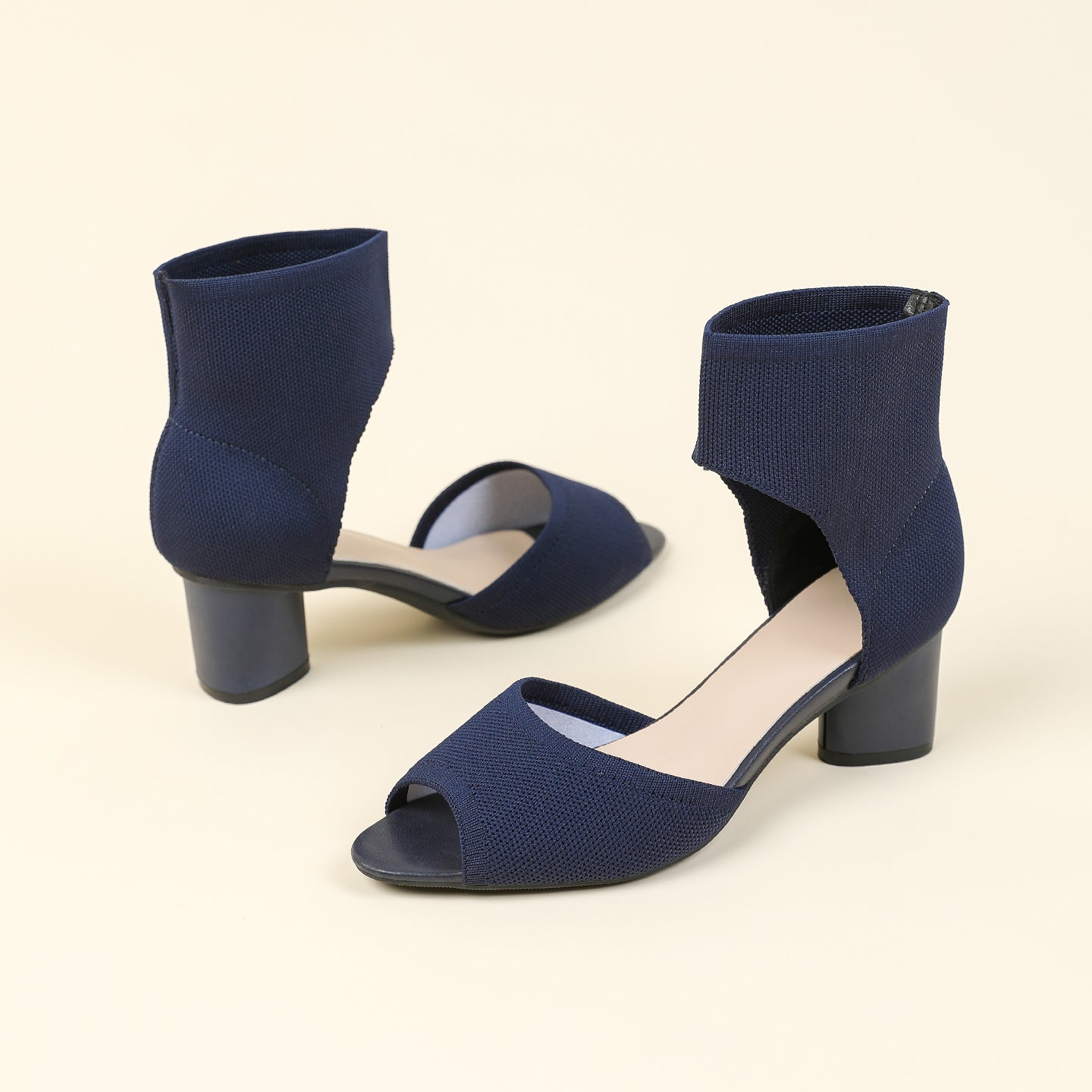 オープントゥ ポインテッドトゥ サンダル