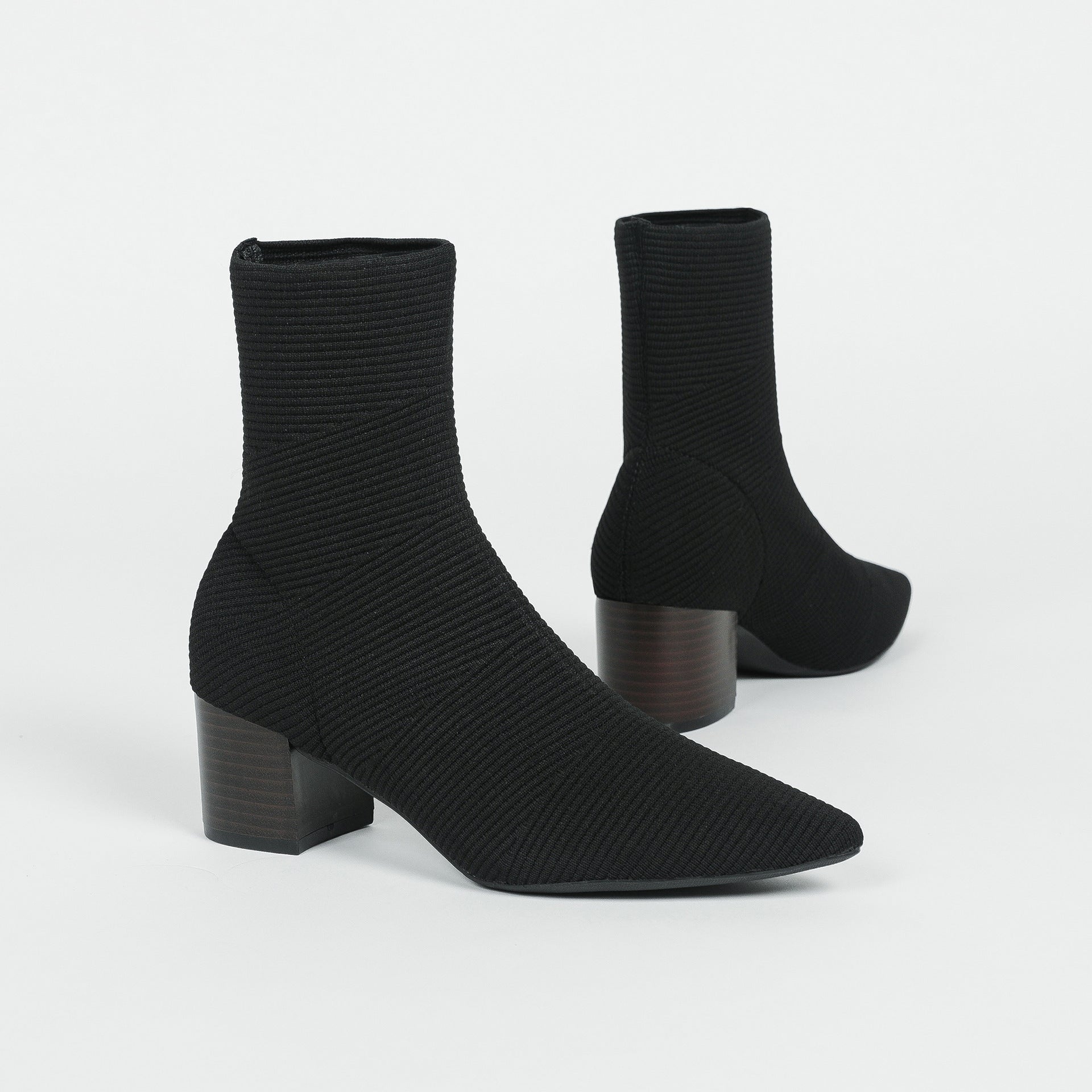 ポインテッドトゥ ニット 5.5cmチャンキーヒール ショートブーツ