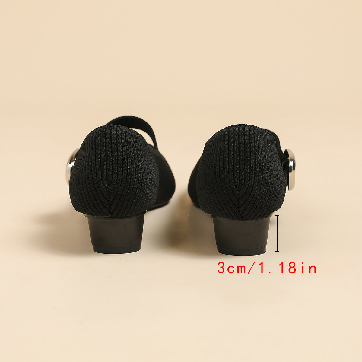 ポインテッドトゥ ストラップ マリ―ジェーン ローヒールパンプス(3cmヒール)