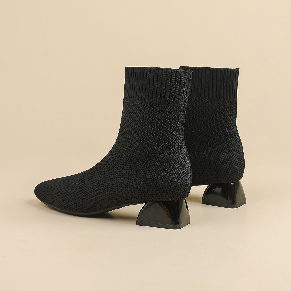 スクエアトゥ通気性ファブリック3cmヒールショートブーツ