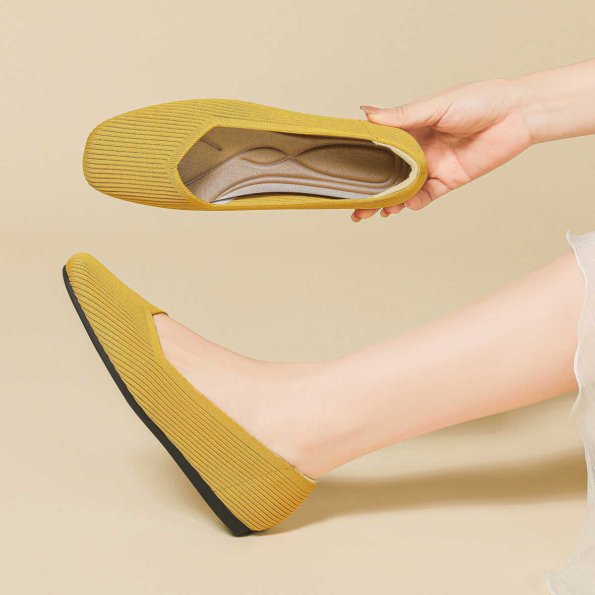 Square toe shallow soft sole flat shoes