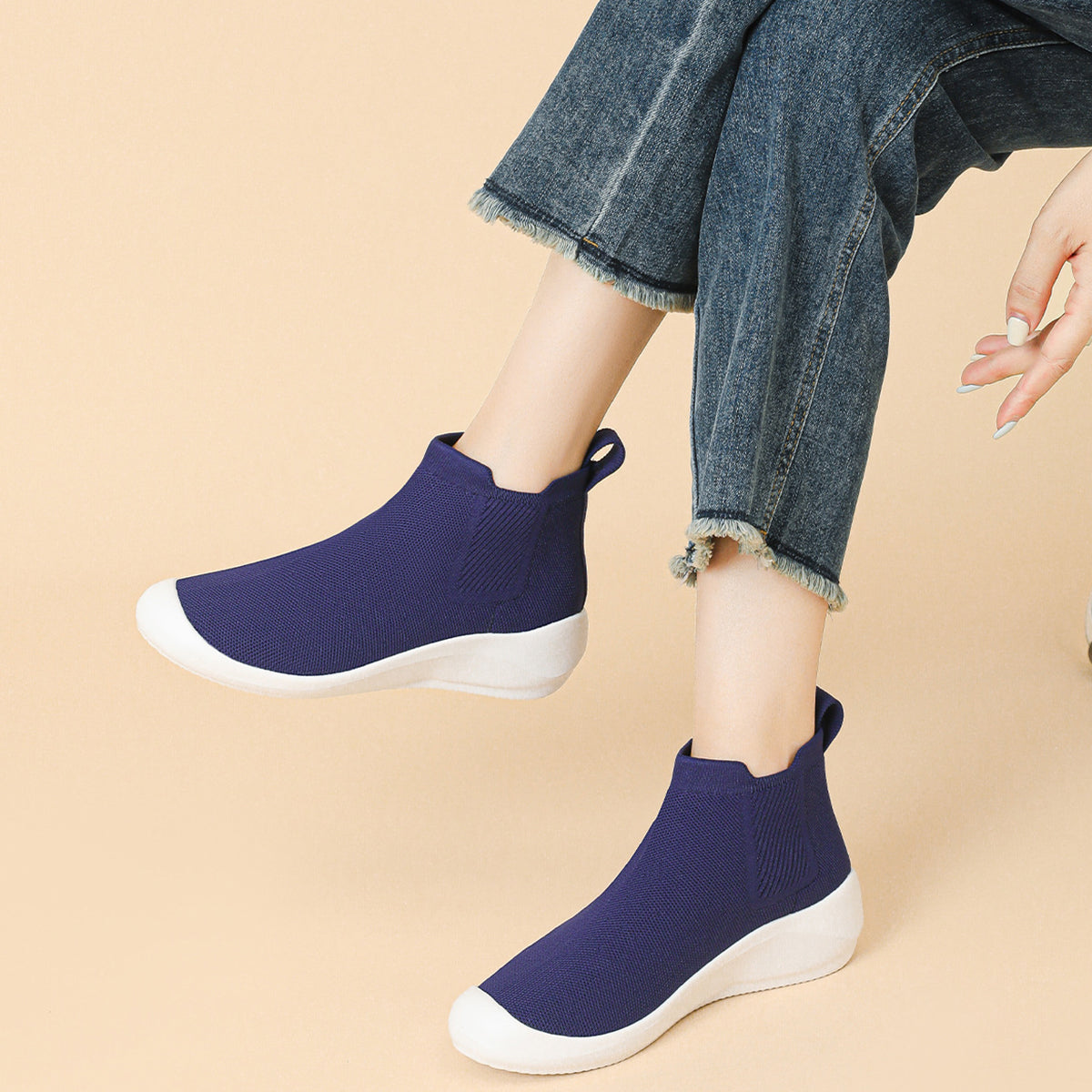 超軽量ニット厚底ショートブーツ