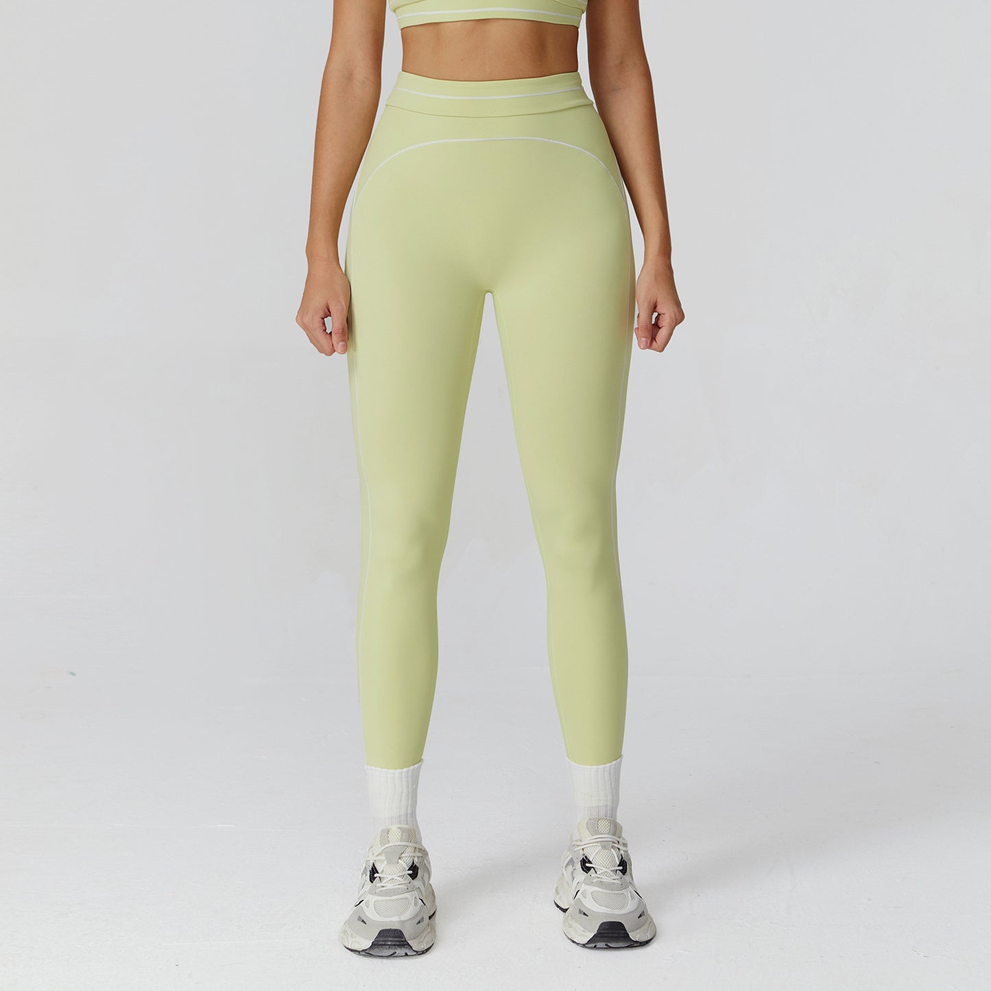 Contrast-Stitch Sculpt Leggings