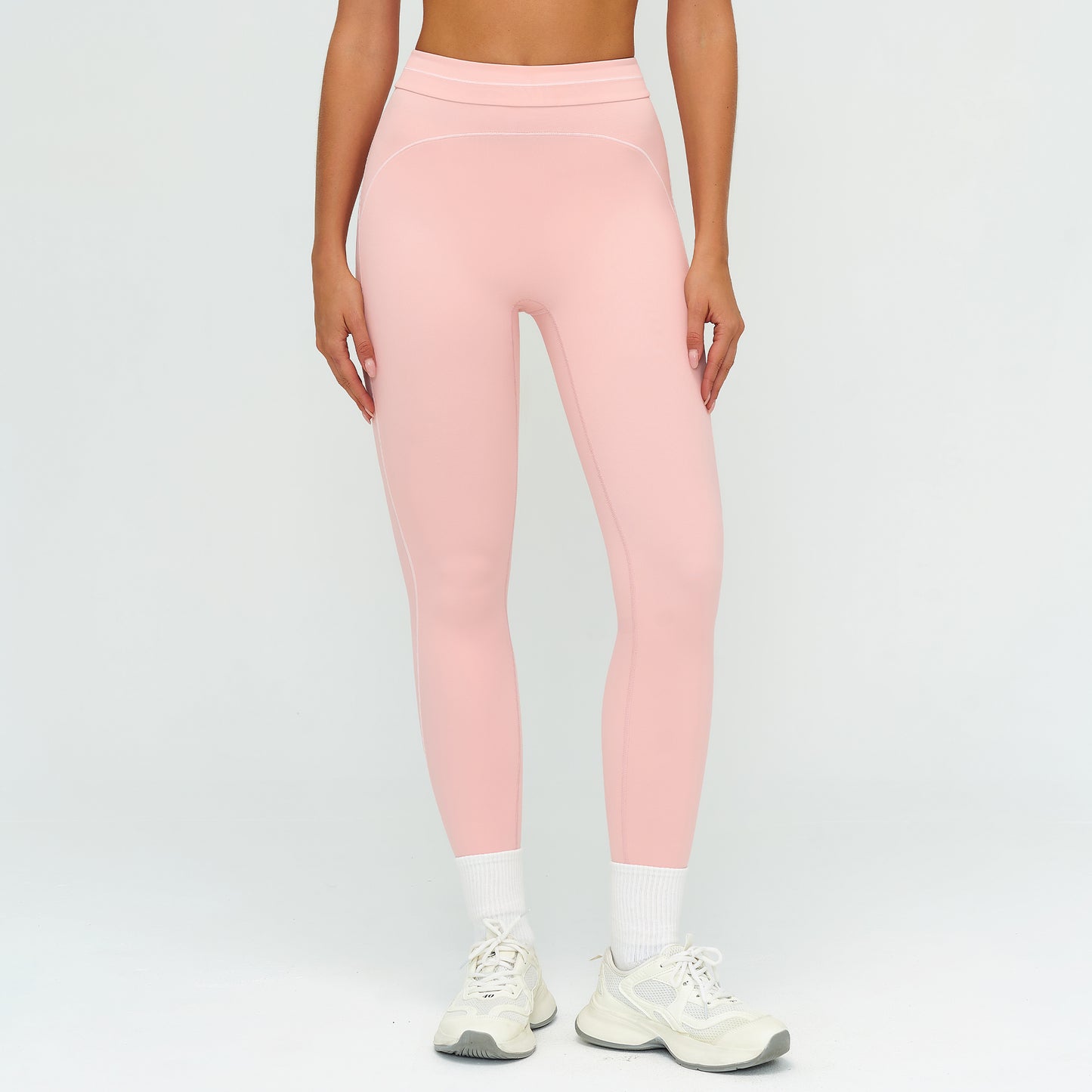 Contrast-Stitch Sculpt Leggings