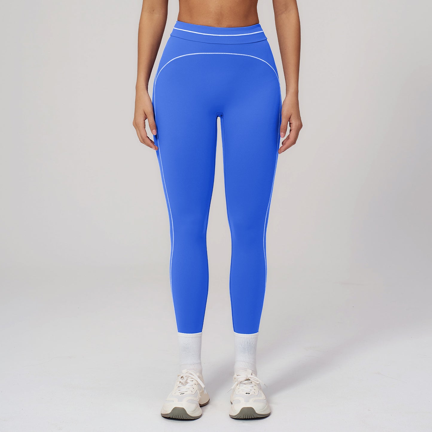 Contrast-Stitch Sculpt Leggings