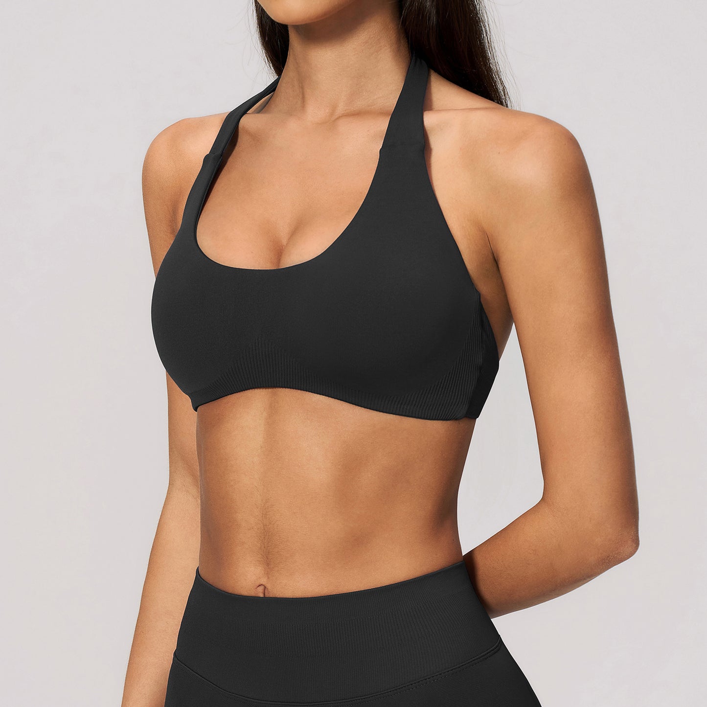 Seamless Halter Sports Bra