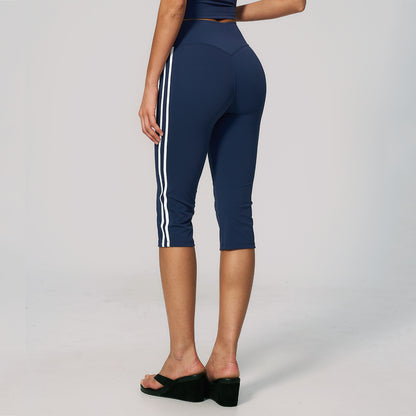 Side Stripe Sculpting Capri Leggings