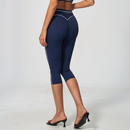 Contrast Stitching Sculpting Capri Leggings