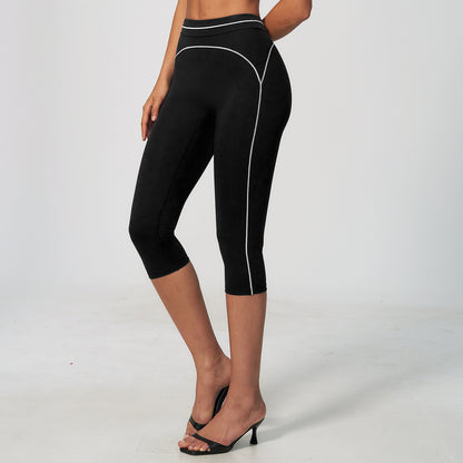 Contrast Stitching Sculpting Capri Leggings
