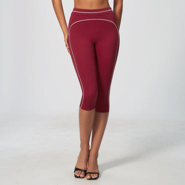 Contrast Stitching Sculpting Capri Leggings