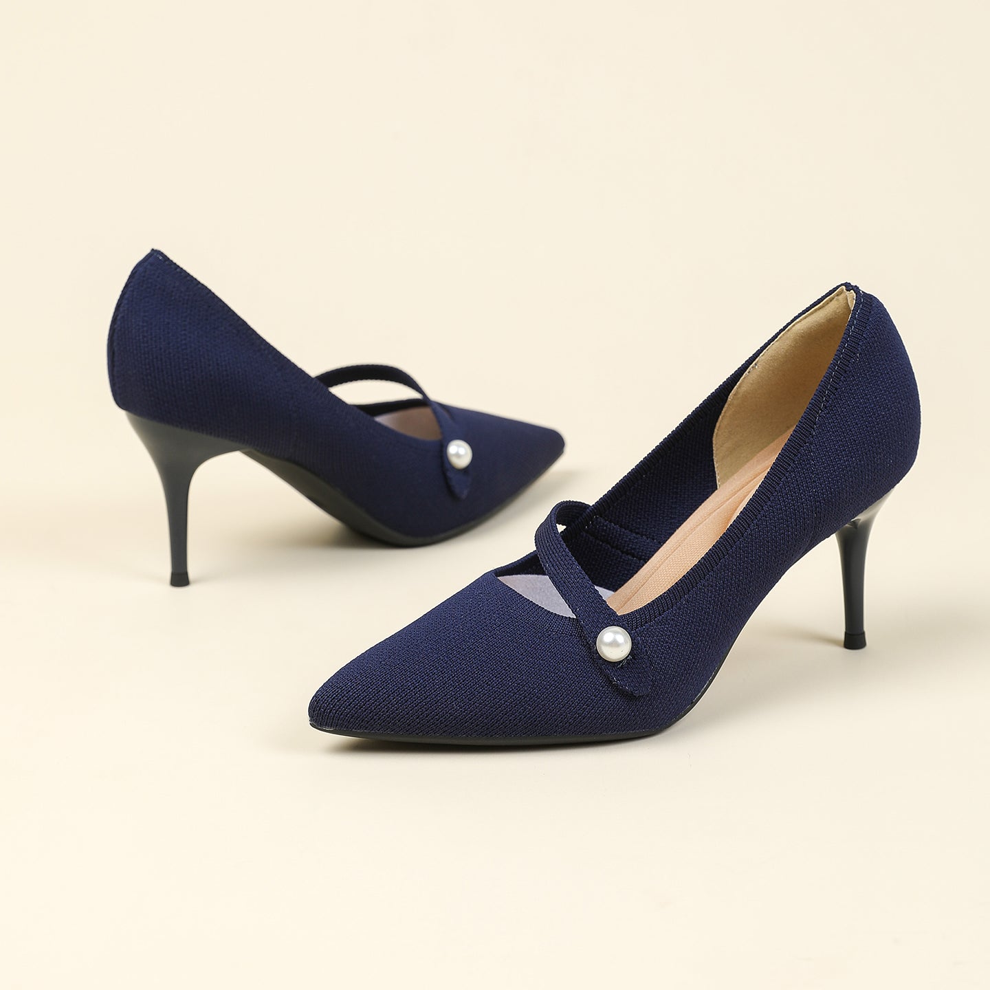 尖頭リボン付き斜めストラップパンプス 7cmヒール