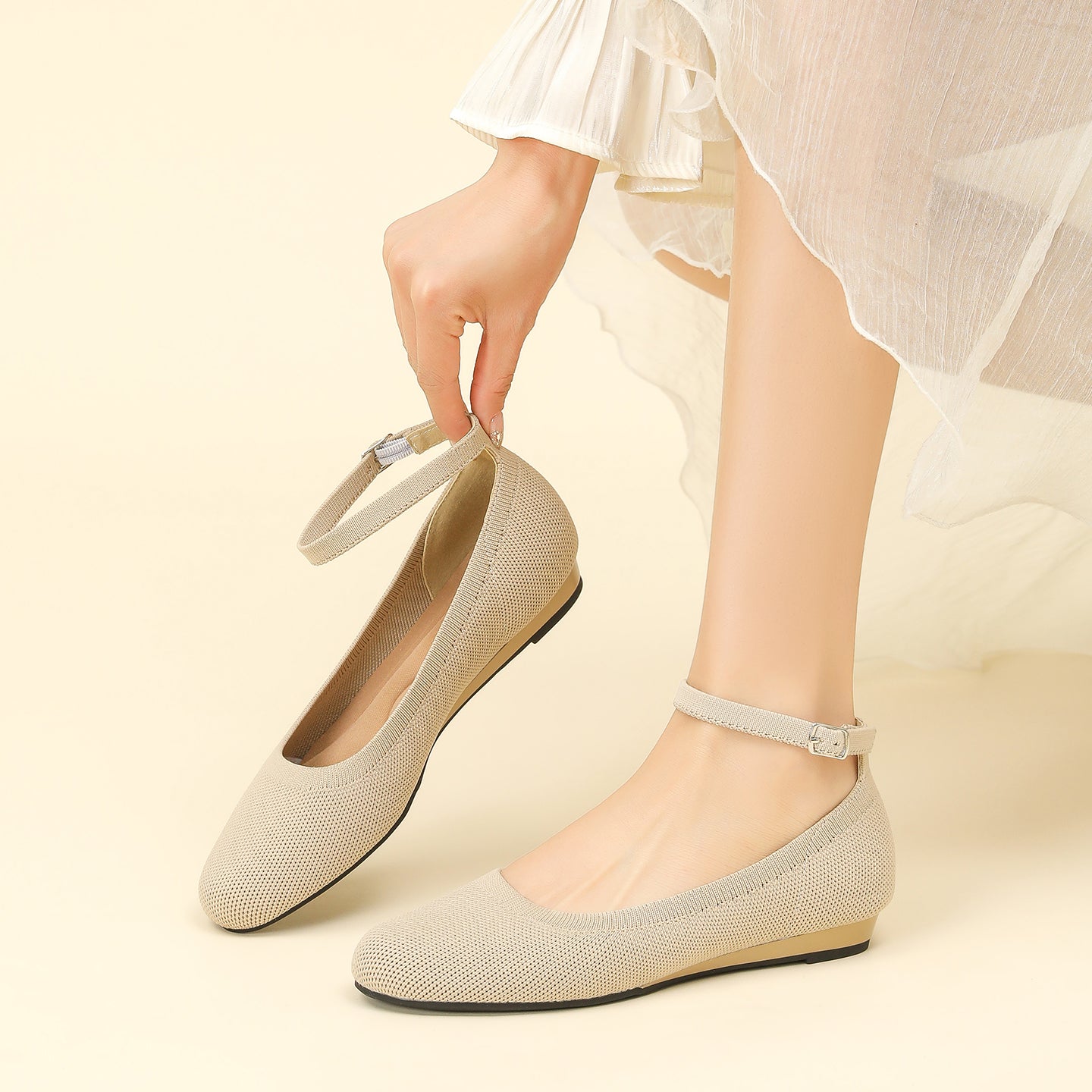 ラウンドトゥスリッポンフラット