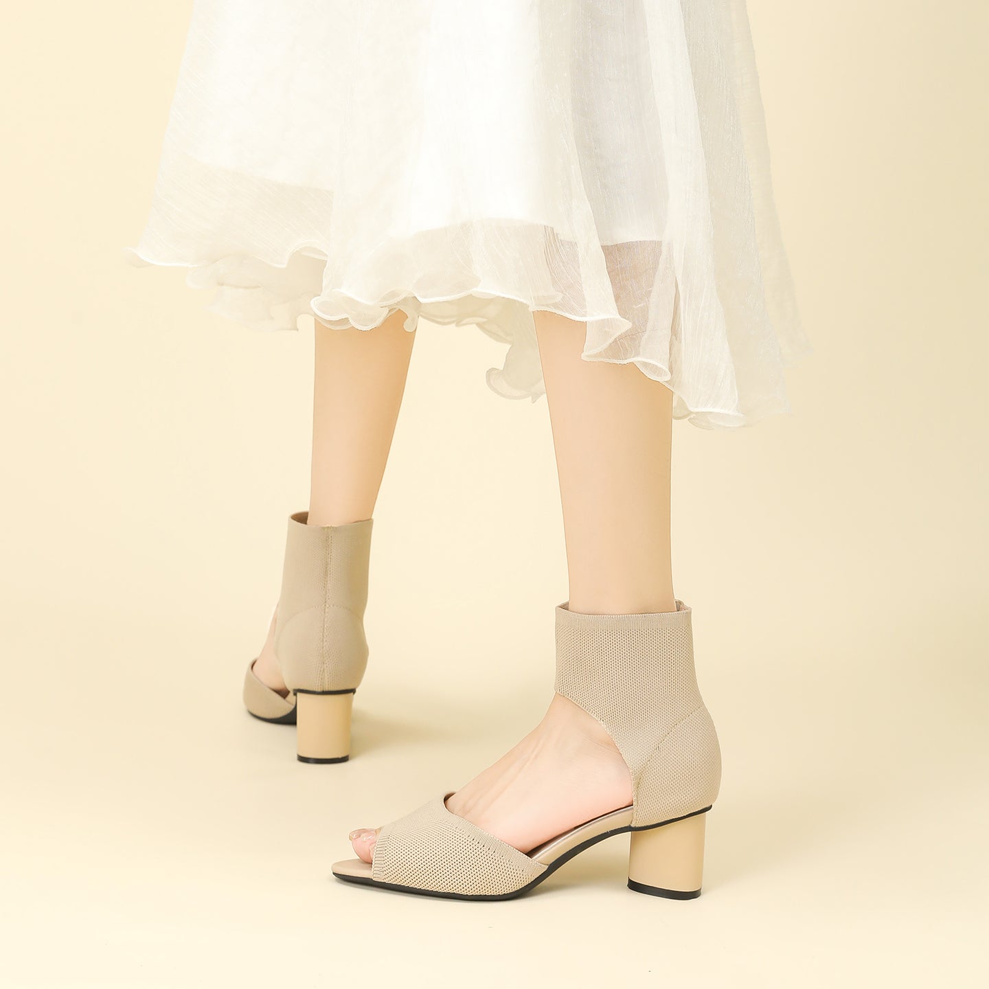 オープントゥ ポインテッドトゥ サンダル