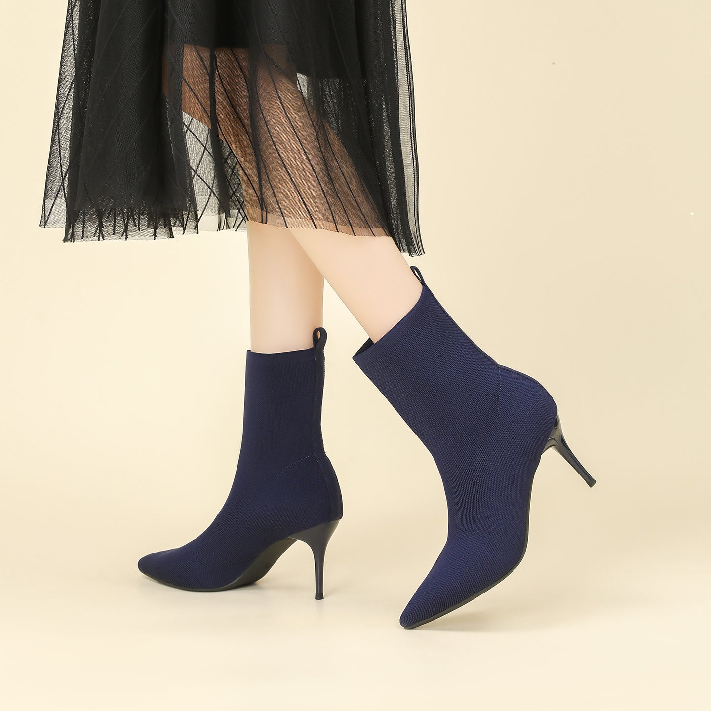 秋冬用尖頭ピンヒールショートブーツ8CM