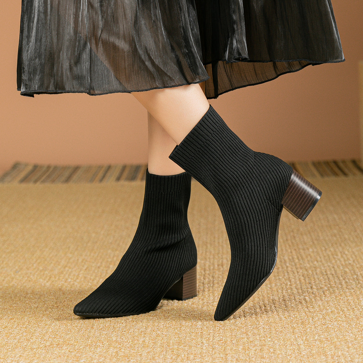 尖頭ニットソックスショートブーツ 5.5cmチャンキーヒール