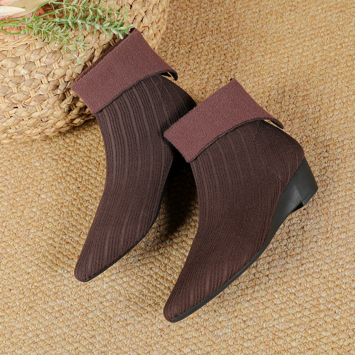 尖頭フレアカフススエード風ウェッジブーティ