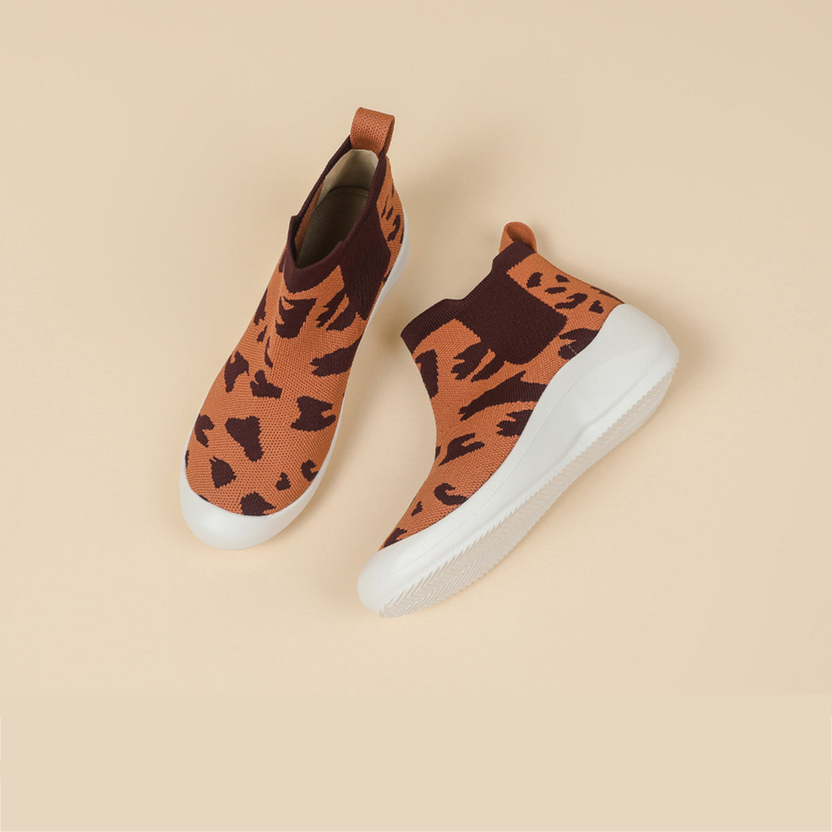 超軽量ニット厚底ショートブーツ