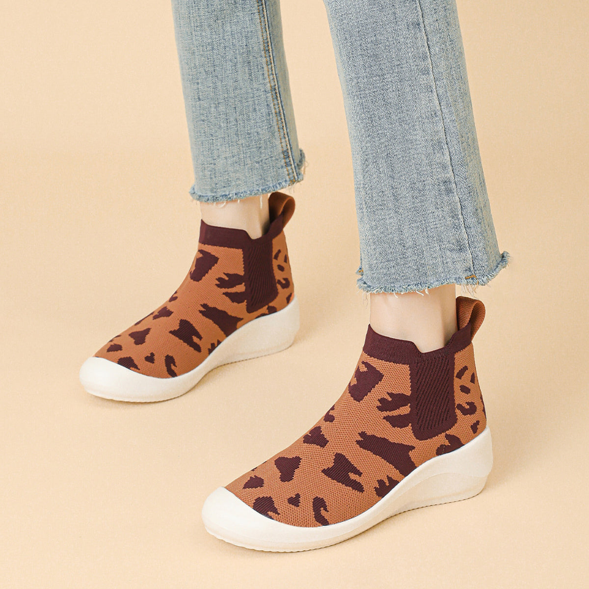 超軽量ニット厚底ショートブーツ